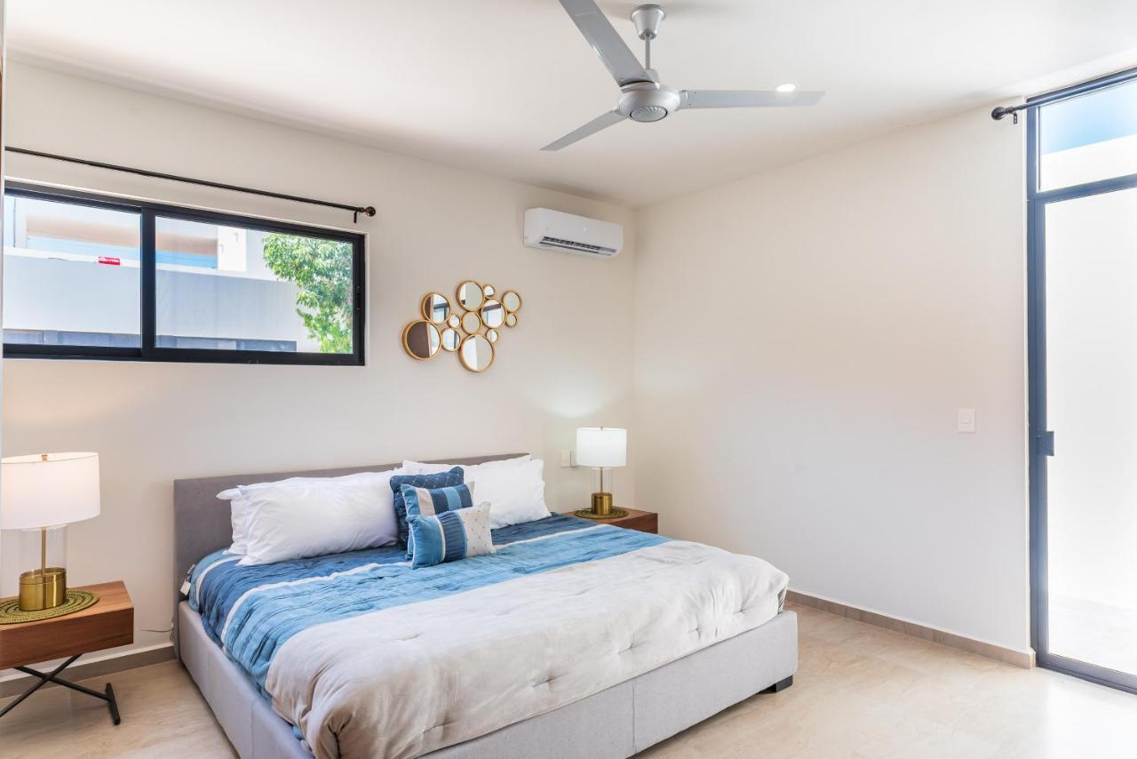 Entire House- 3Br With Private Roof Top Deck Playa del Carmen Eksteriør billede