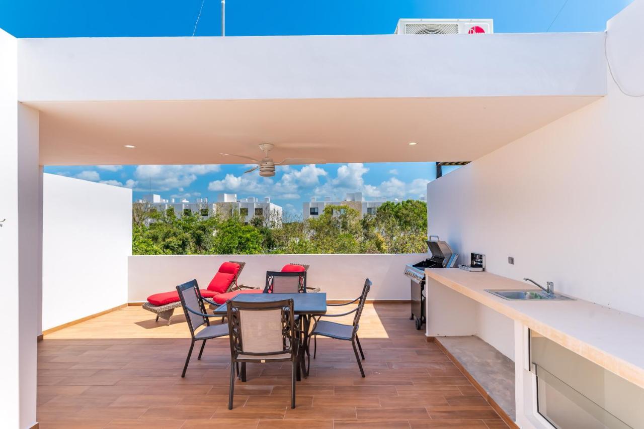 Entire House- 3Br With Private Roof Top Deck Playa del Carmen Eksteriør billede