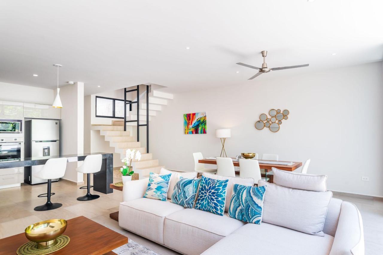 Entire House- 3Br With Private Roof Top Deck Playa del Carmen Eksteriør billede